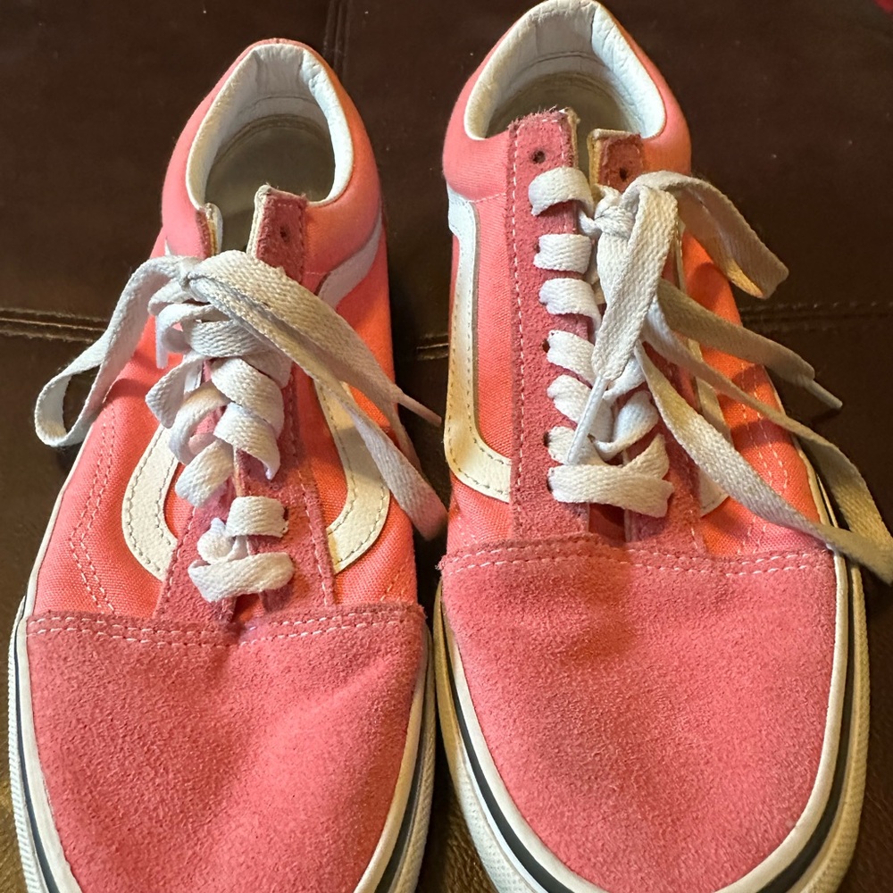 Vans Women's Athletic Shoes in Pink and White